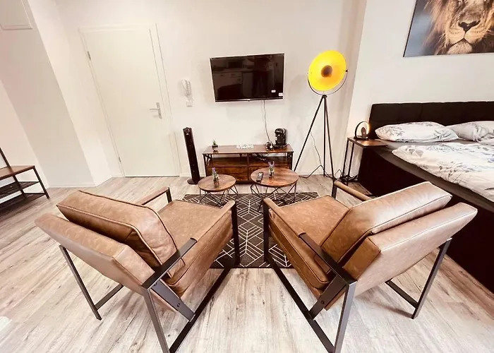 Wunderschoene City-Wohnung Mit Gartennutzung Naehe Krefeld Hbf