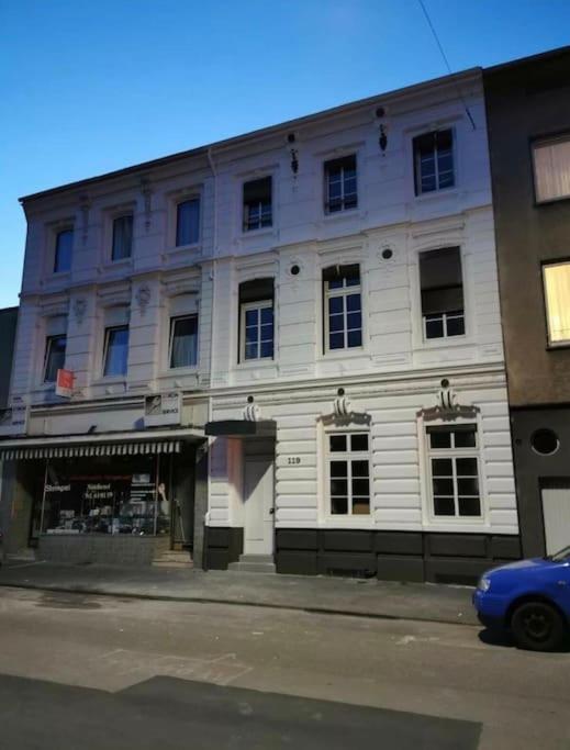 Wunderschoene City-wohnung Mit Gartennutzung Naehe Hbf *